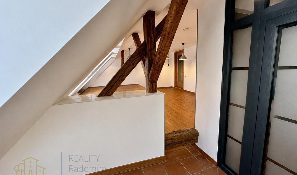 Pronájem kanceláře 31 m², Jičín – náhled fotky 5