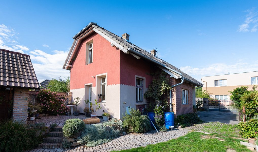 Prodej domu 129 m² s pozemkem 568 m², Jirny – náhled fotky 3