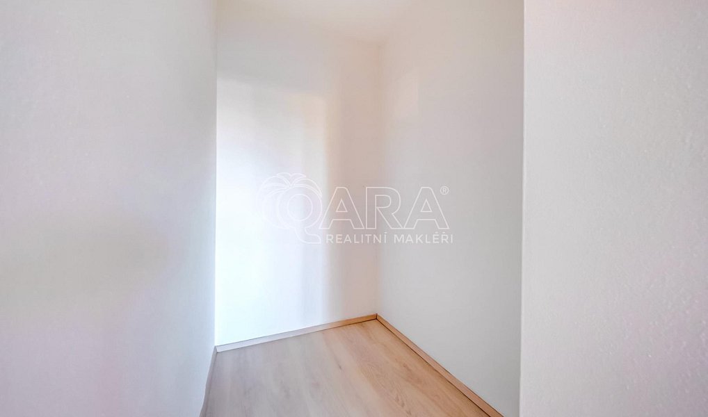 Prodej bytu 2+kk 50 m², Dobříš – náhled fotky 15