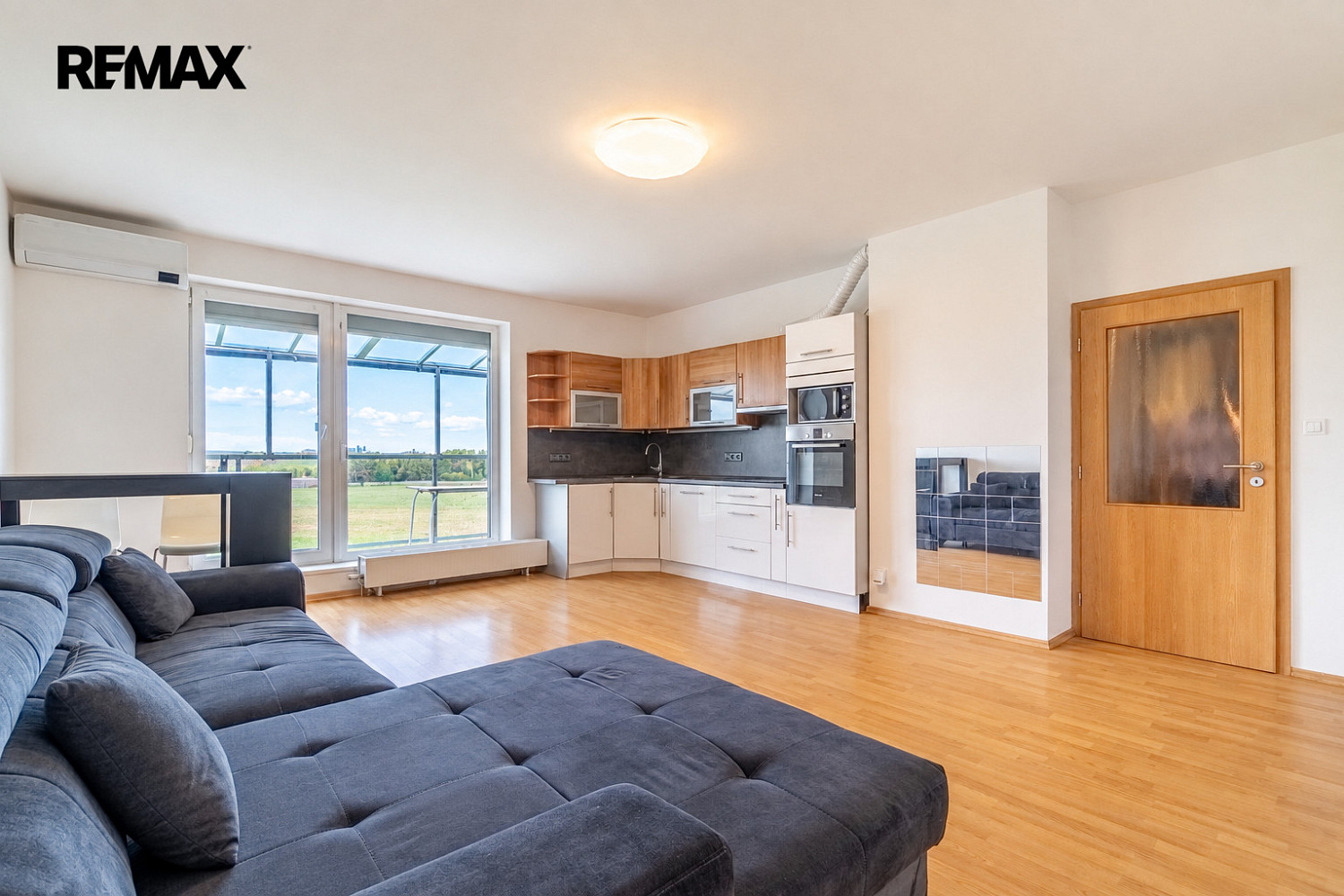 Prodej bytu 2+kk 52 m² – fotografie 2