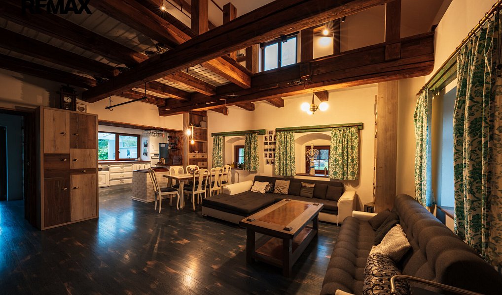 Prodej domu 440 m² s pozemkem 835 m², Příšov – náhled fotky 3