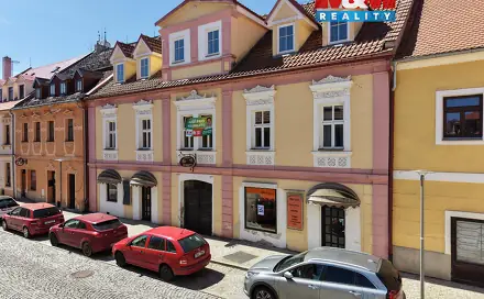 Prodej domu 757 m² s pozemkem 643 m², Čsl. armády, Kadaň, okres Chomutov