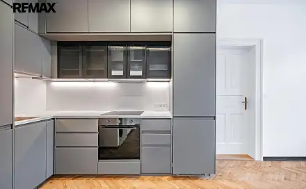 Pronájem bytu 3+kk 64 m²