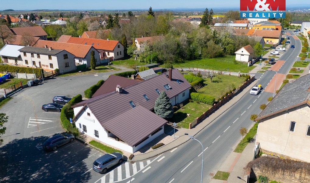 Prodej domu 390 m² s pozemkem 1 050 m², Suchdol – náhled fotky 13