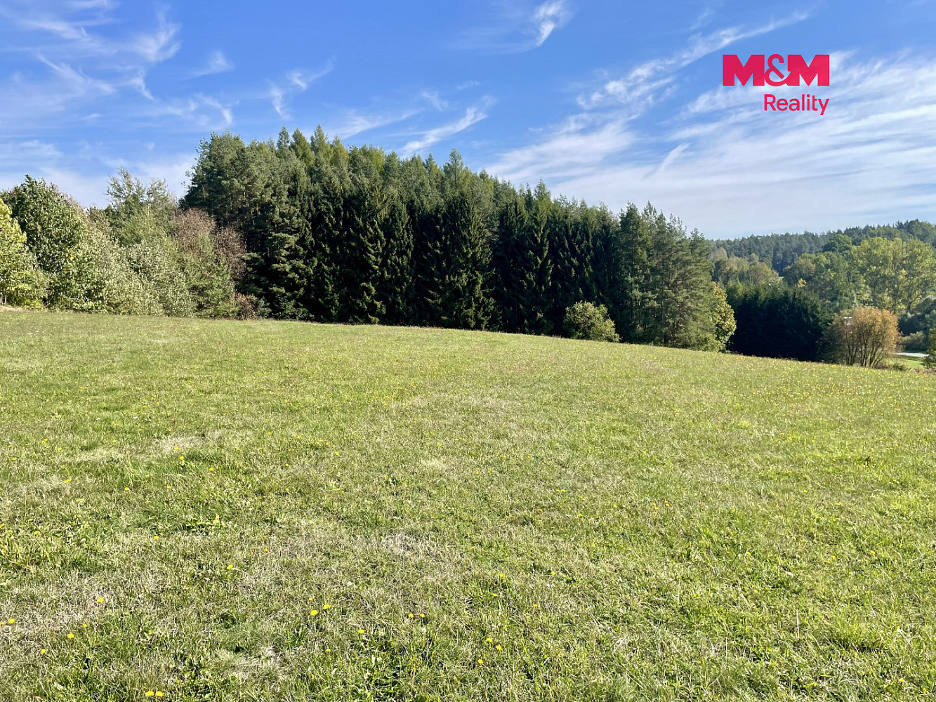 Prodej stavebního pozemku 3 527 m² – fotografie 2