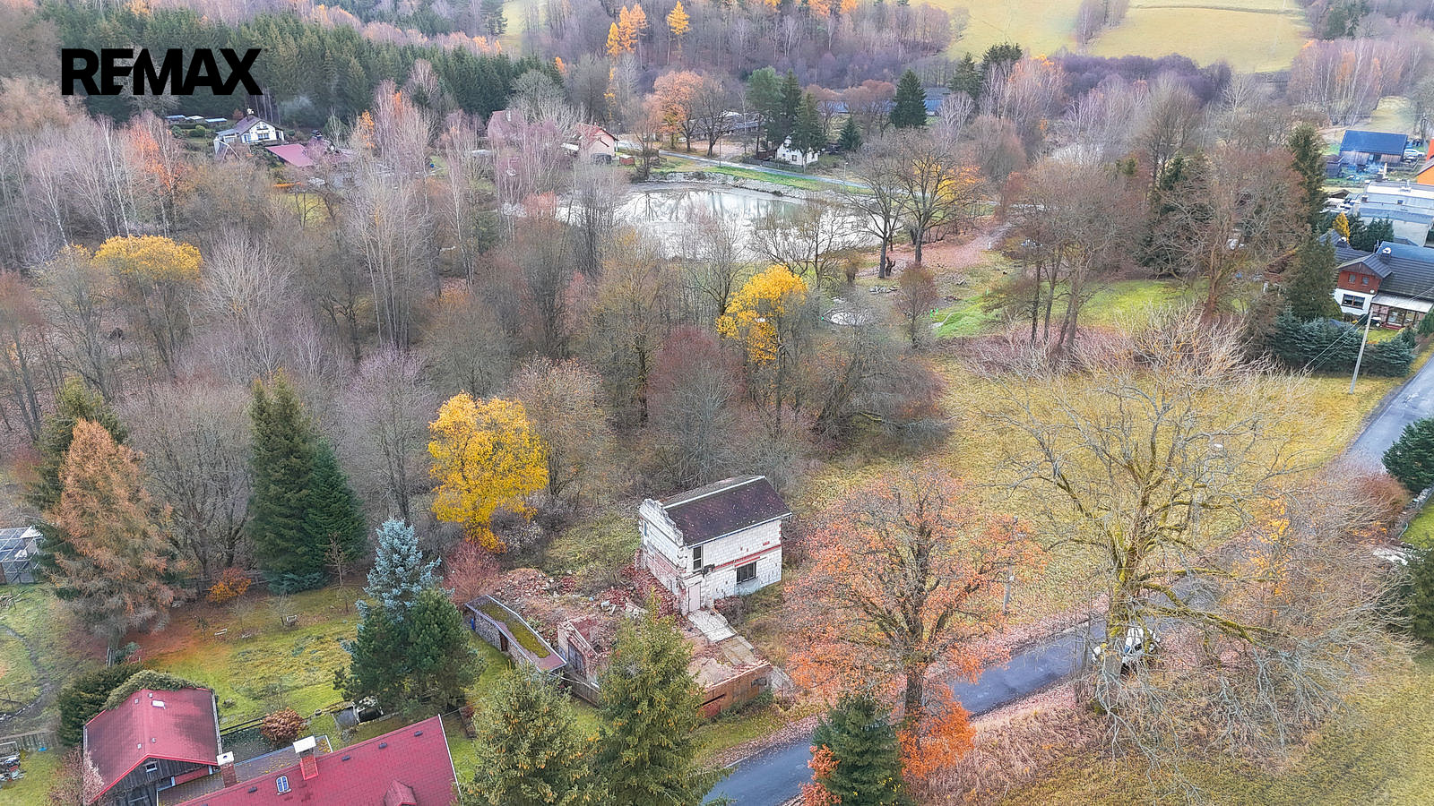 Prodej stavebního pozemku 722 m² – fotografie 5