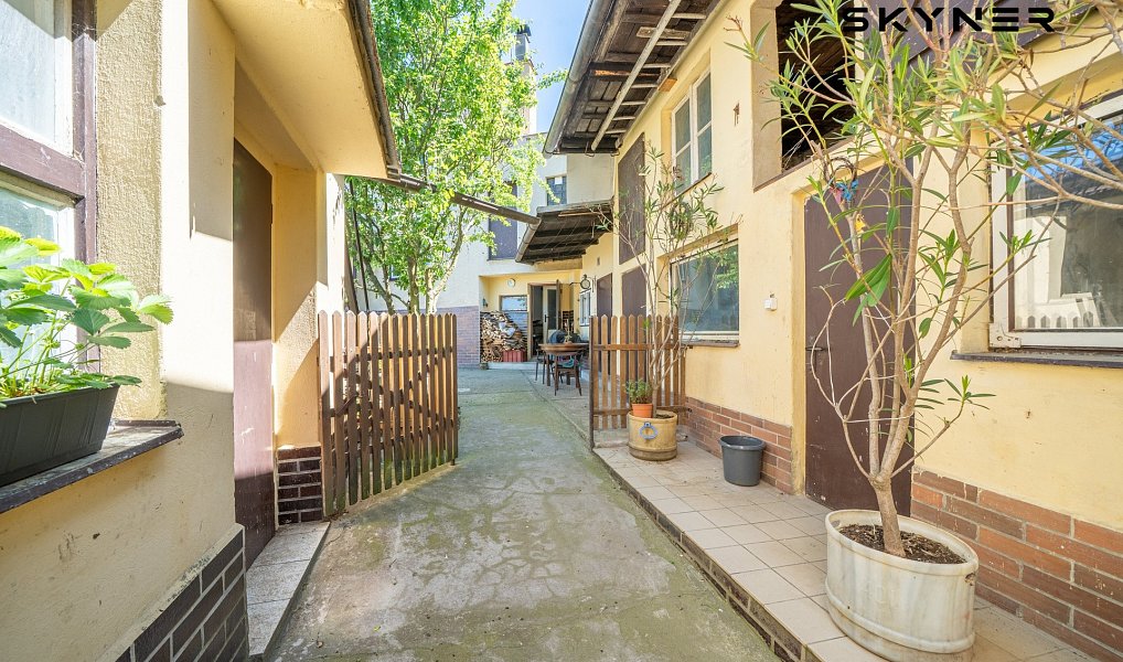 Prodej domu 220 m² s pozemkem 736 m², Trmice – náhled fotky 6