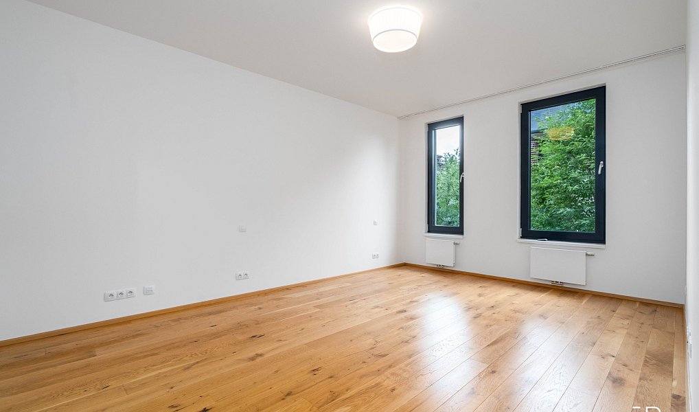 Pronájem bytu 3+kk 95 m², Praha – náhled fotky 9