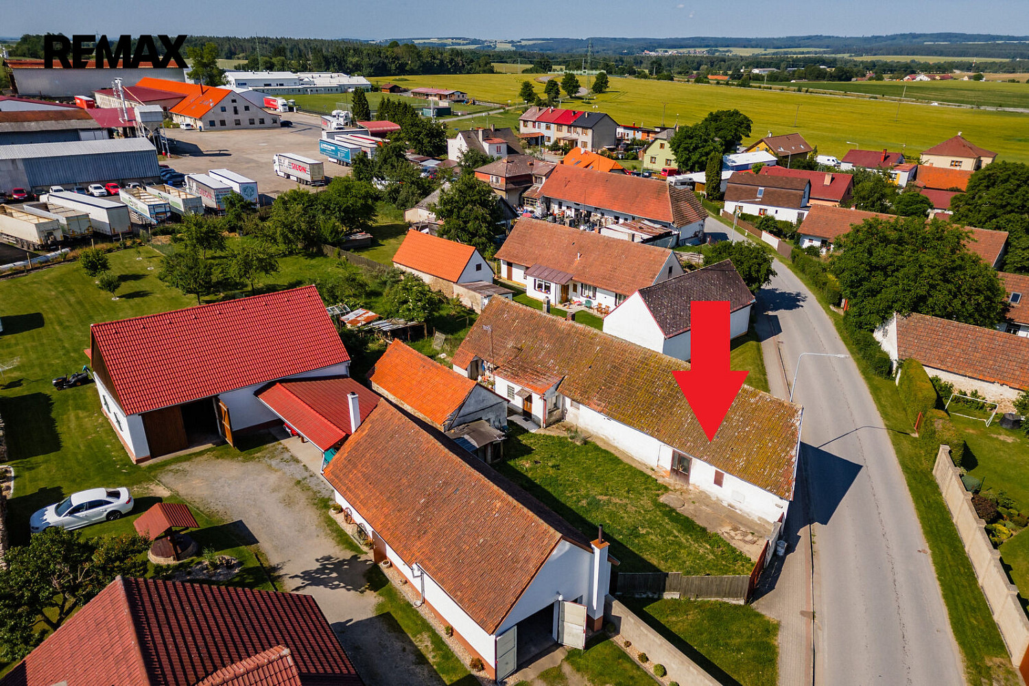 Prodej domu 76 m² s pozemkem 1 355 m² – fotografie 2