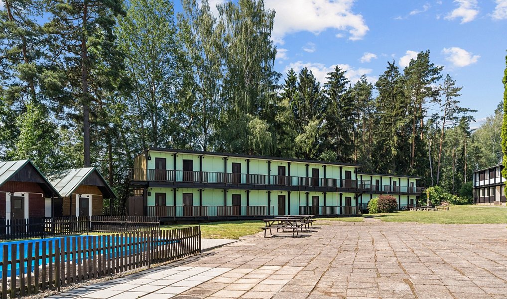 Prodej ubytovacího objektu 1 644 m², Krásná Hora – náhled fotky 27