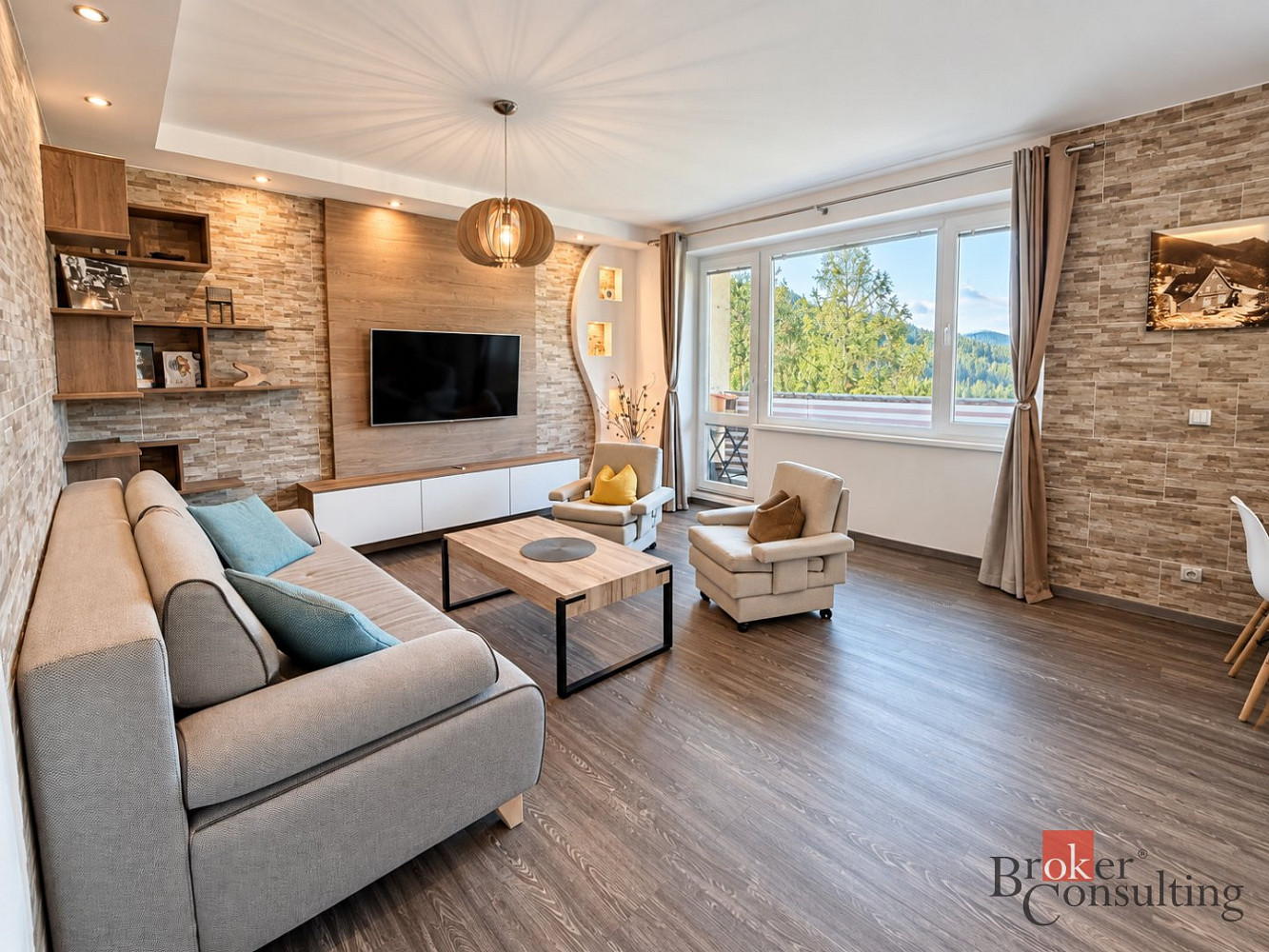 Pronájem bytu 3+kk 67 m² – fotografie 2