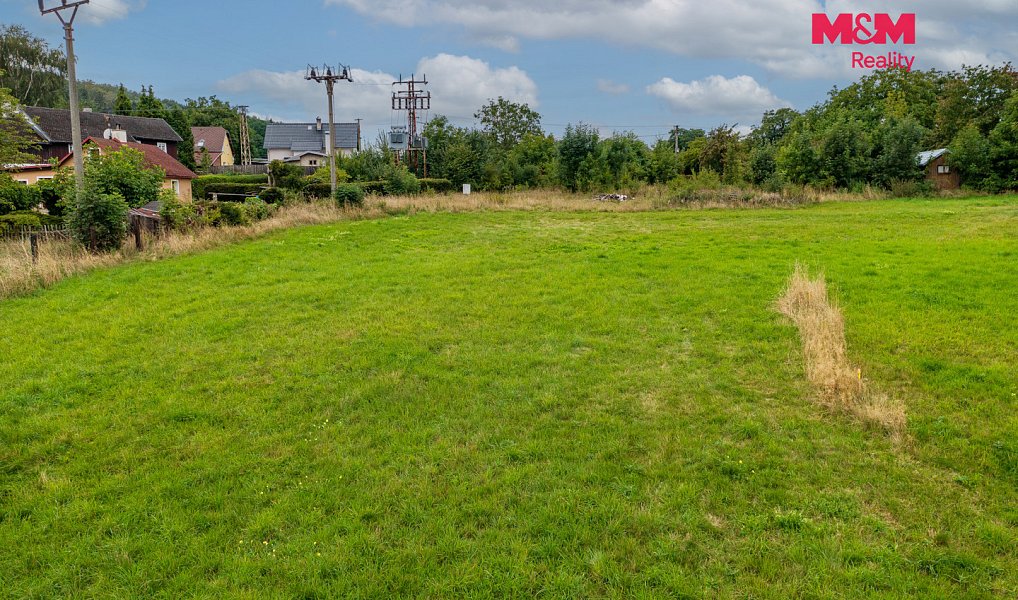 Prodej stavebního pozemku 1 899 m², Arnoltice – náhled fotky 3