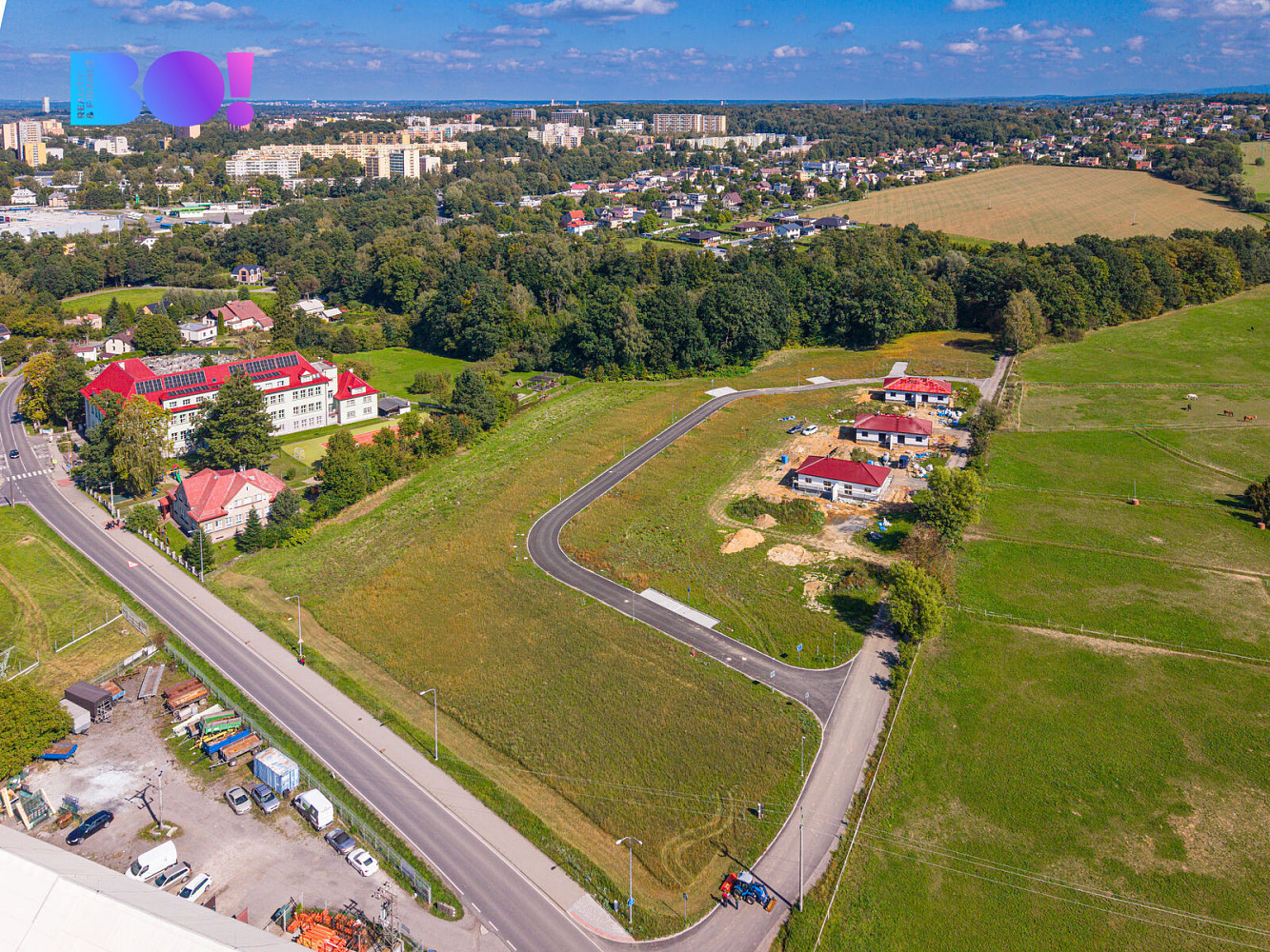 Prodej stavebního pozemku 1 002 m² – fotografie 4