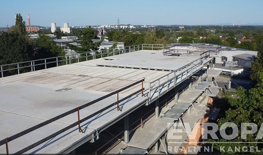 Prodej komerčního objektu (jiného typu) 6 000 m², Ostrava – náhled fotky 9