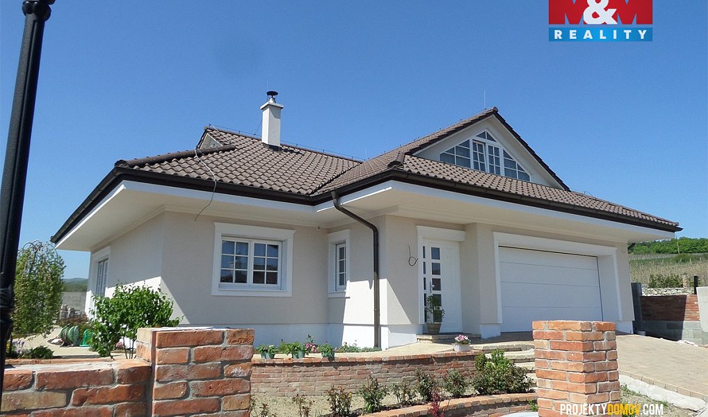 Prodej domu 235 m² s pozemkem 932 m², Dubí – náhled fotky 2