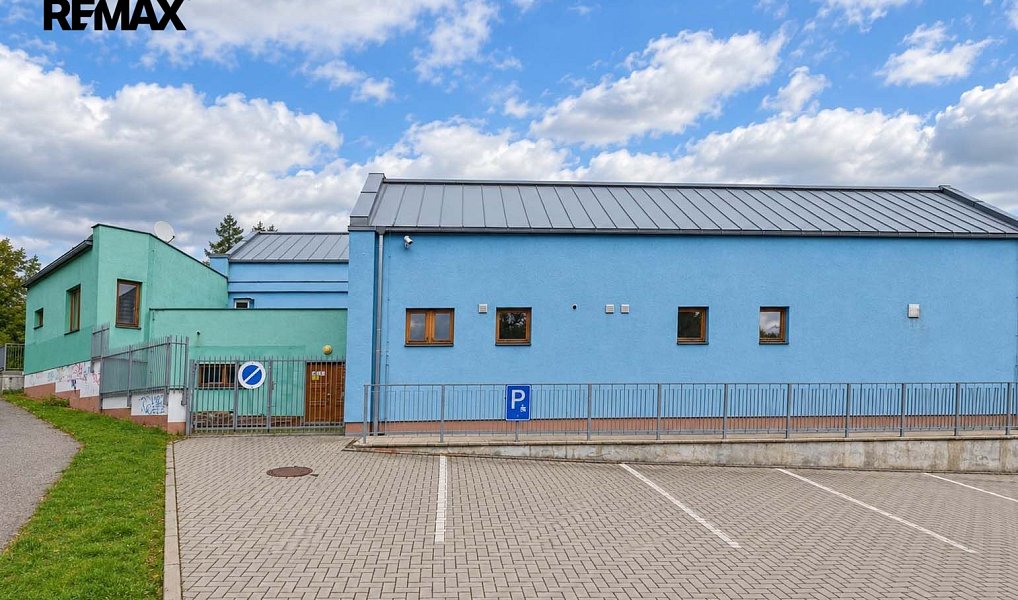 Prodej obchodních prostor 456 m², Beroun – náhled fotky 3