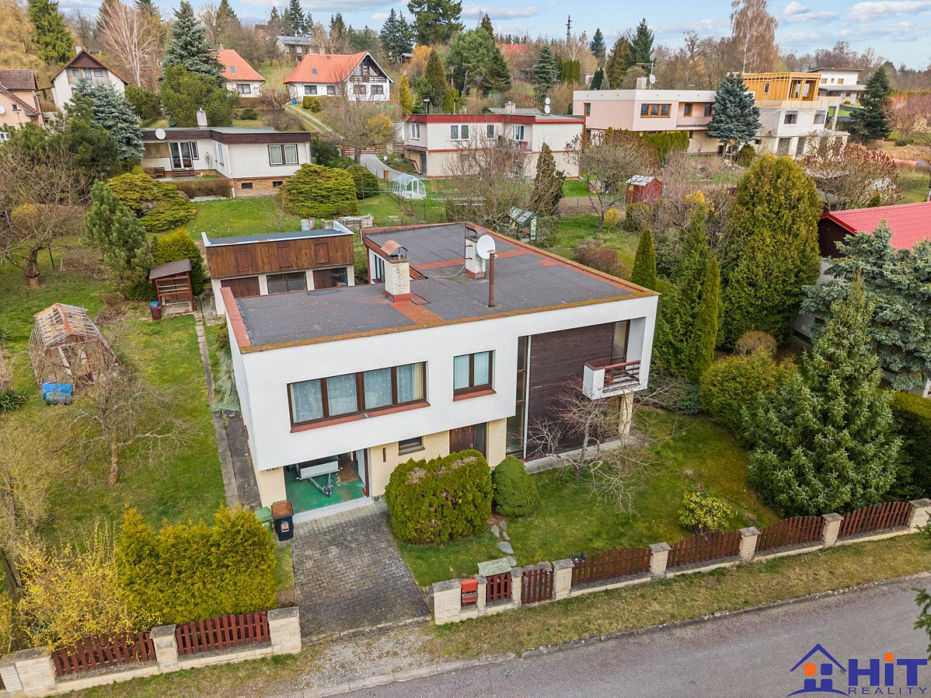 Prodej domu 184 m² s pozemkem 840 m²