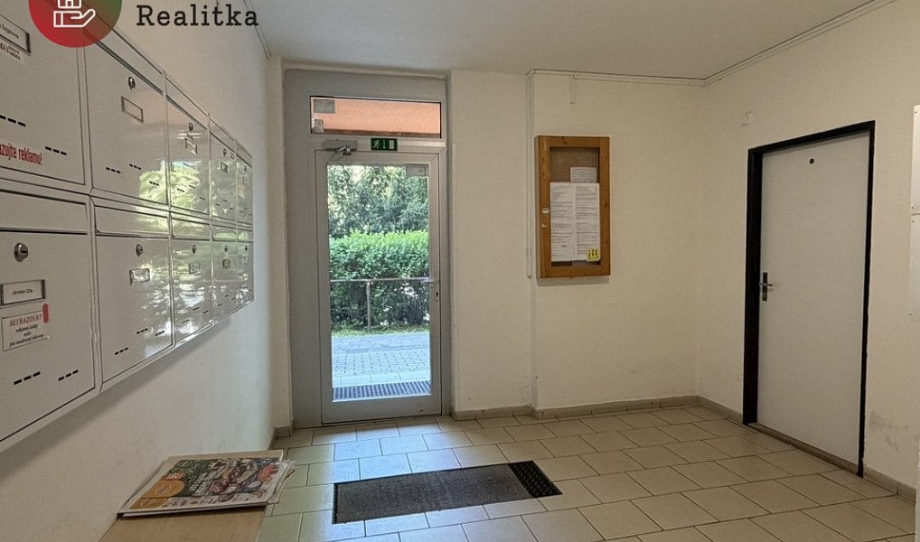 Pronájem bytu 1+kk 20 m², Ústí nad Labem – náhled fotky 52