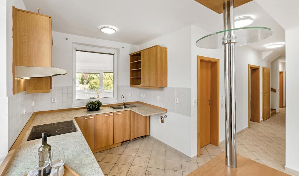 Prodej domu 202 m² s pozemkem 1 200 m², Praha – náhled fotky 43