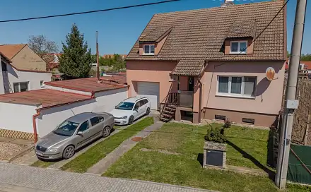 Prodej domu 214 m² s pozemkem 828 m², Bulhary, okres Břeclav