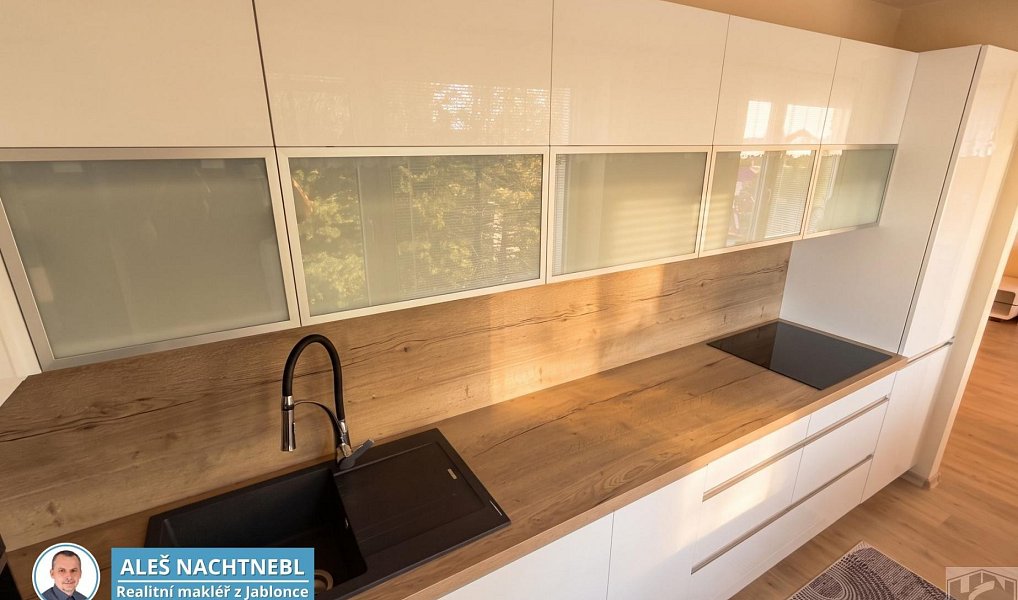Prodej bytu 3+1 80 m², Jablonec nad Nisou – náhled fotky 8