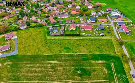 Prodej stavebního pozemku 10 000 m², Zbizuby, okres Kutná Hora