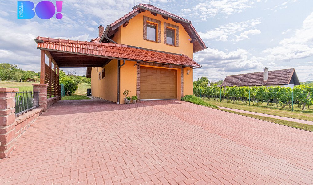 Prodej domu 206 m² s pozemkem 2 730 m², Uherské Hradiště – náhled fotky 4