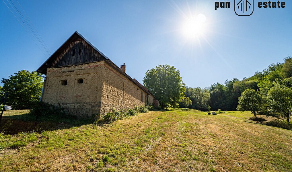 Prodej stavebního pozemku 2 539 m², Hvozdná – náhled fotky 5
