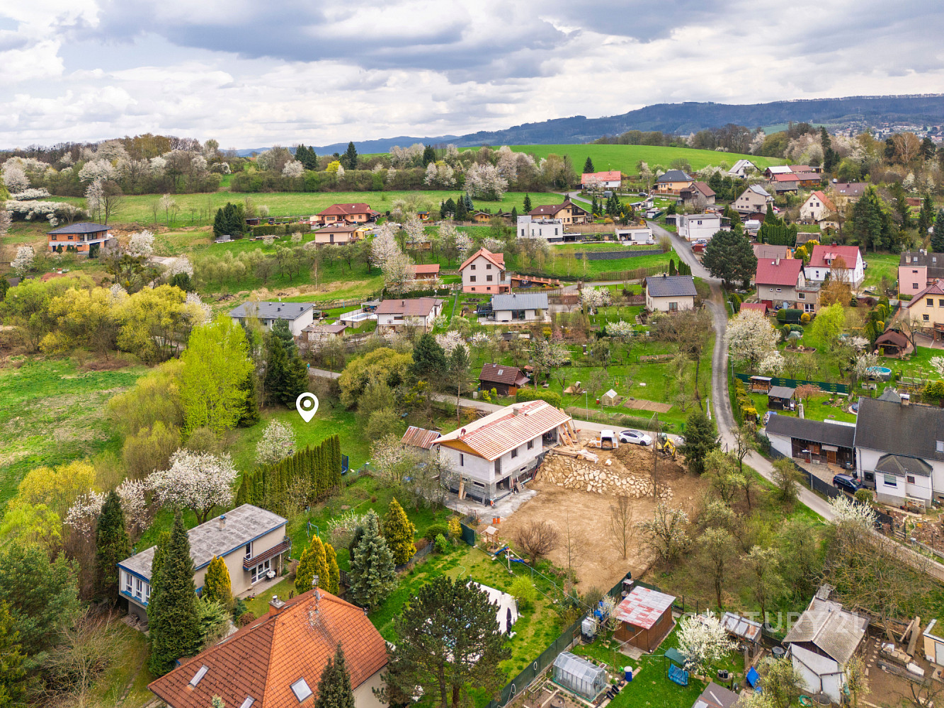 Prodej stavebního pozemku 1 904 m²