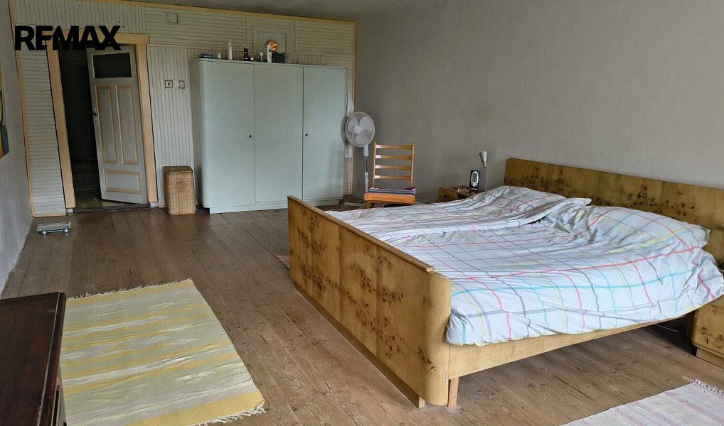 Prodej domu 334 m² s pozemkem 2 200 m², Otročín – náhled fotky 6
