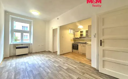 Pronájem bytu 1+kk 31 m², Stupkova, Praha 7 - Holešovice