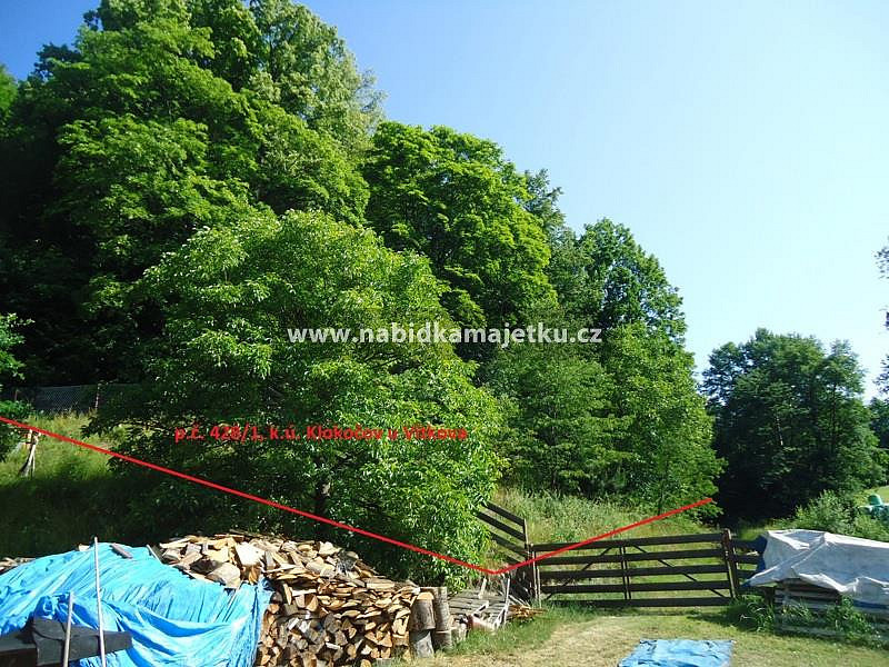 Prodej pozemku 444 m²