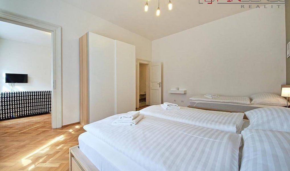 Pronájem bytu 2+kk 44 m², Praha – náhled fotky 8
