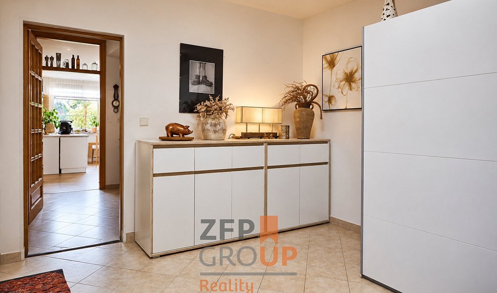Prodej domu 208 m² s pozemkem 273 m², Kroměříž – náhled fotky 3
