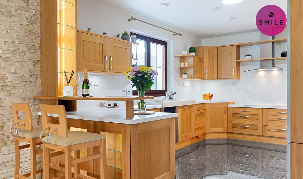 Prodej domu 333 m² s pozemkem 2 421 m², Čeladná – náhled fotky 10