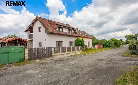 Prodej domu 116 m² s pozemkem 188 m², Souběžná, Tišice, okres Mělník