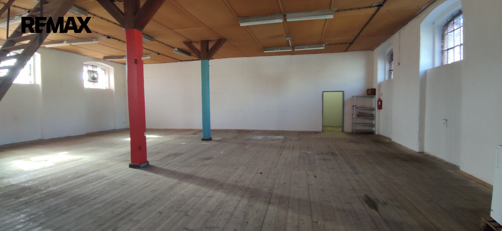 Pronájem skladovacích prostor 400 000 m² – fotografie 3