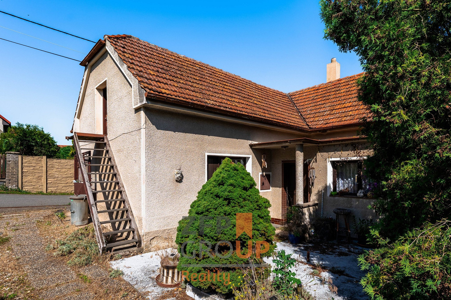 Prodej domu 93 m² s pozemkem 1 117 m²