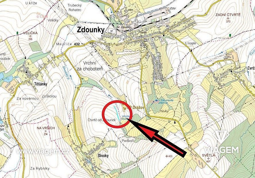 Pole 2 205 m², Podíl 50 % o výměře 1 103 m² – pohled 4