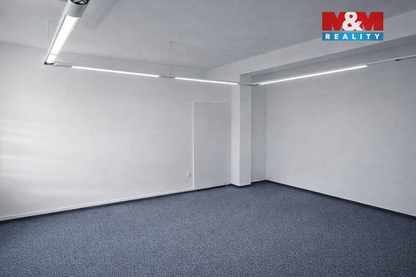Pronájem kanceláře 38 m² — photo 3