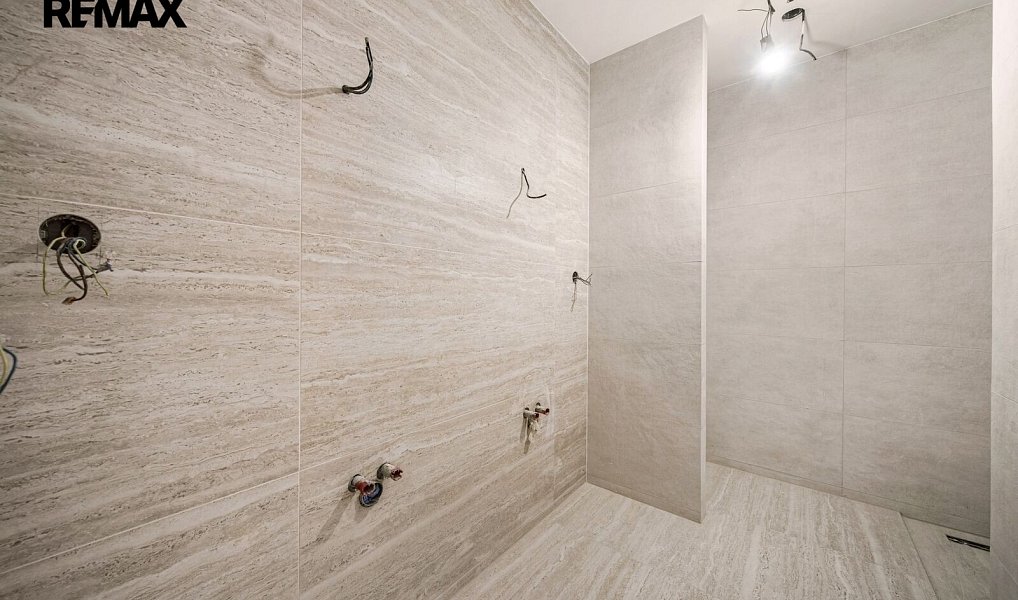 Prodej bytu 3+kk 103 m², Moravany – náhled fotky 19