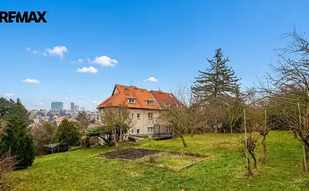Prodej domu 255 m² s pozemkem 1 224 m², U háje, Praha 4 - Braník