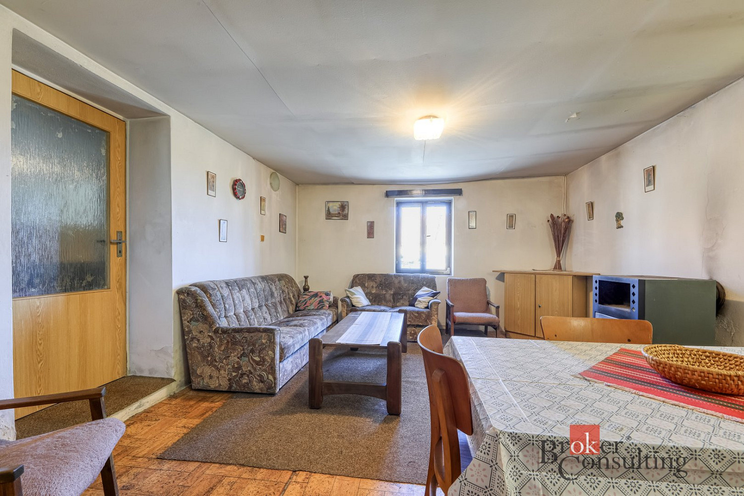 Prodej domu 225 m² s pozemkem 552 m² – fotografie 3