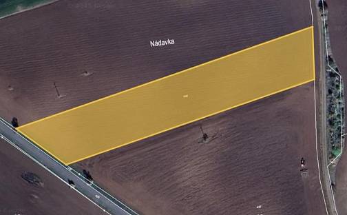 Prodej pole 9 423 m², Český Brod, okres Kolín