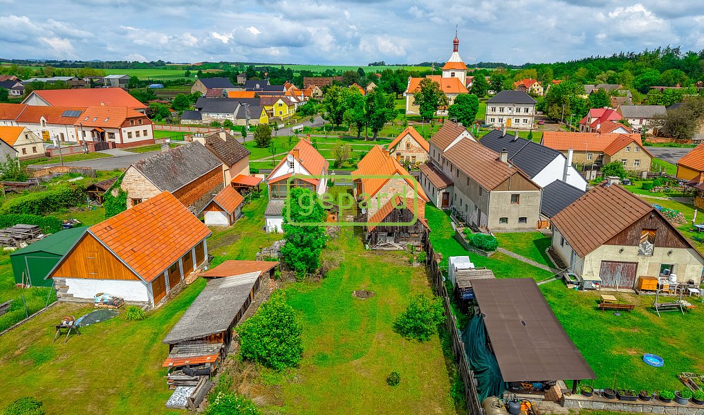 Prodej domu 153 m² s pozemkem 1 396 m², Kryry – náhled fotky 34