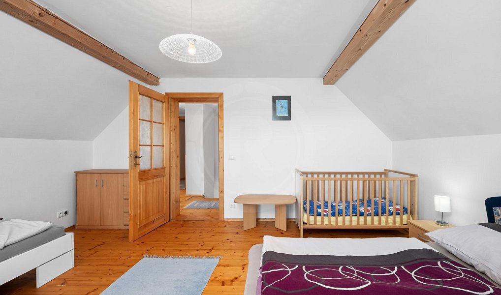 Prodej chaty/chalupy 230 m² s pozemkem 2 845 m², Horní Stropnice – náhled fotky 16