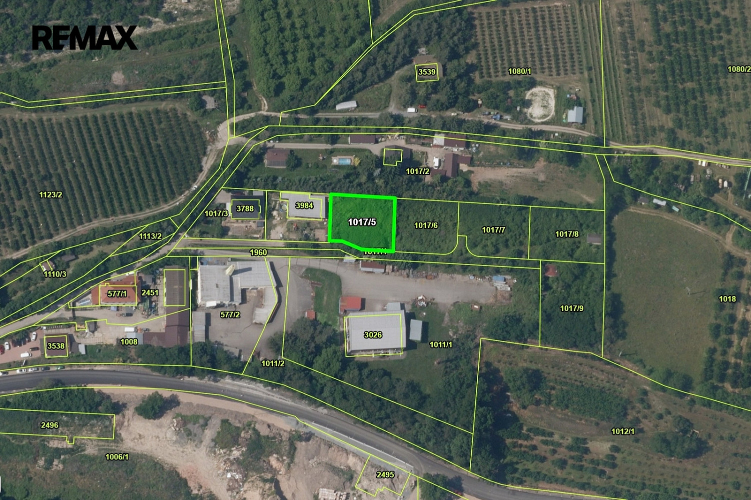 Prodej stavebního pozemku 867 m² – pohled 2
