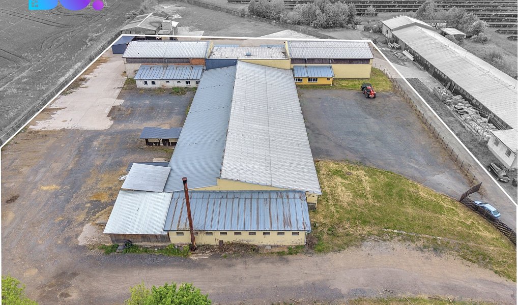 Pronájem výrobních prostor 2 657 m², Morašice – fotka 1 z 34