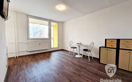 Pronájem bytu 1+kk 32 m², Vodárenská, Kladno - Kročehlavy