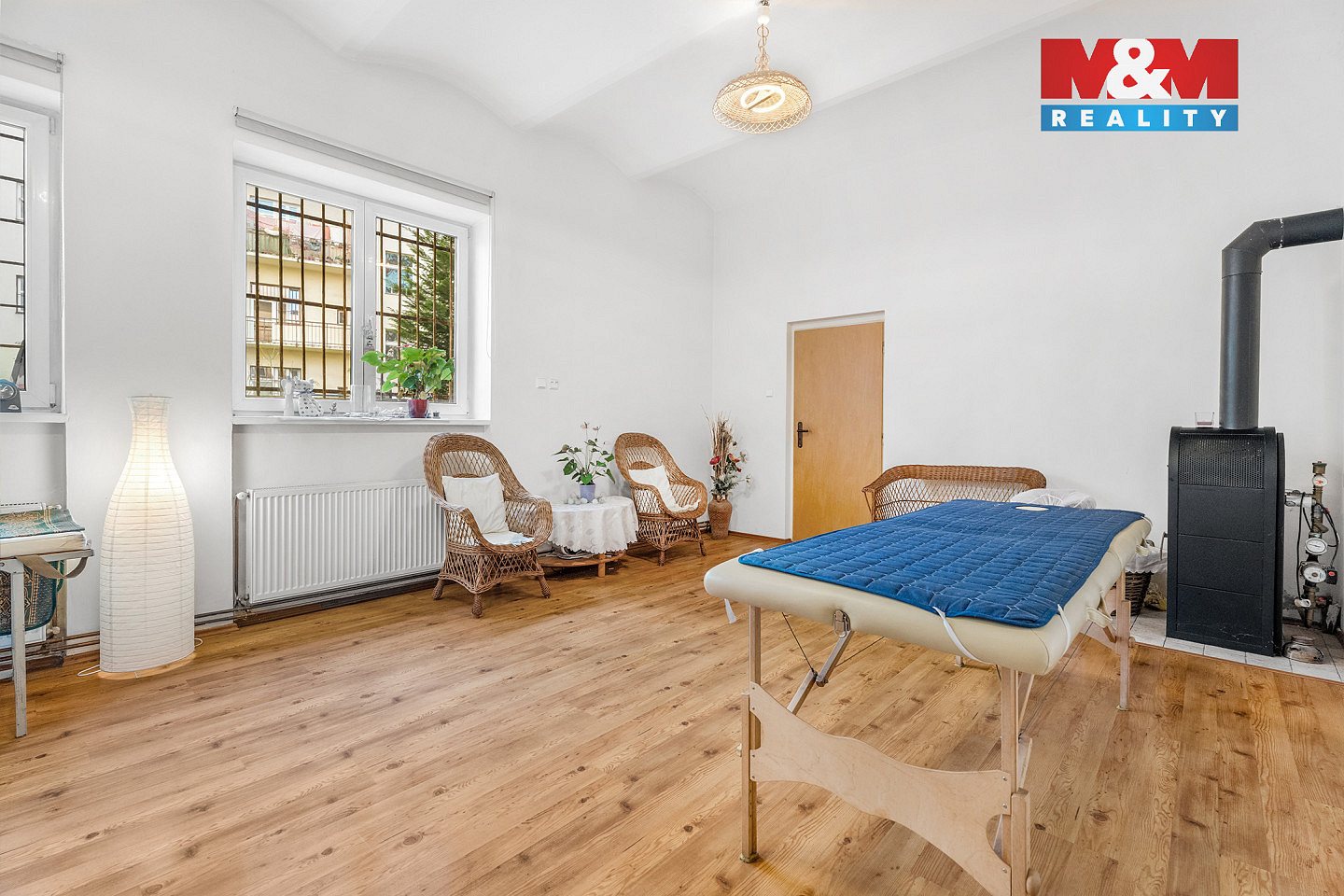 Prodej obchodních prostor 48 m² — photo 2